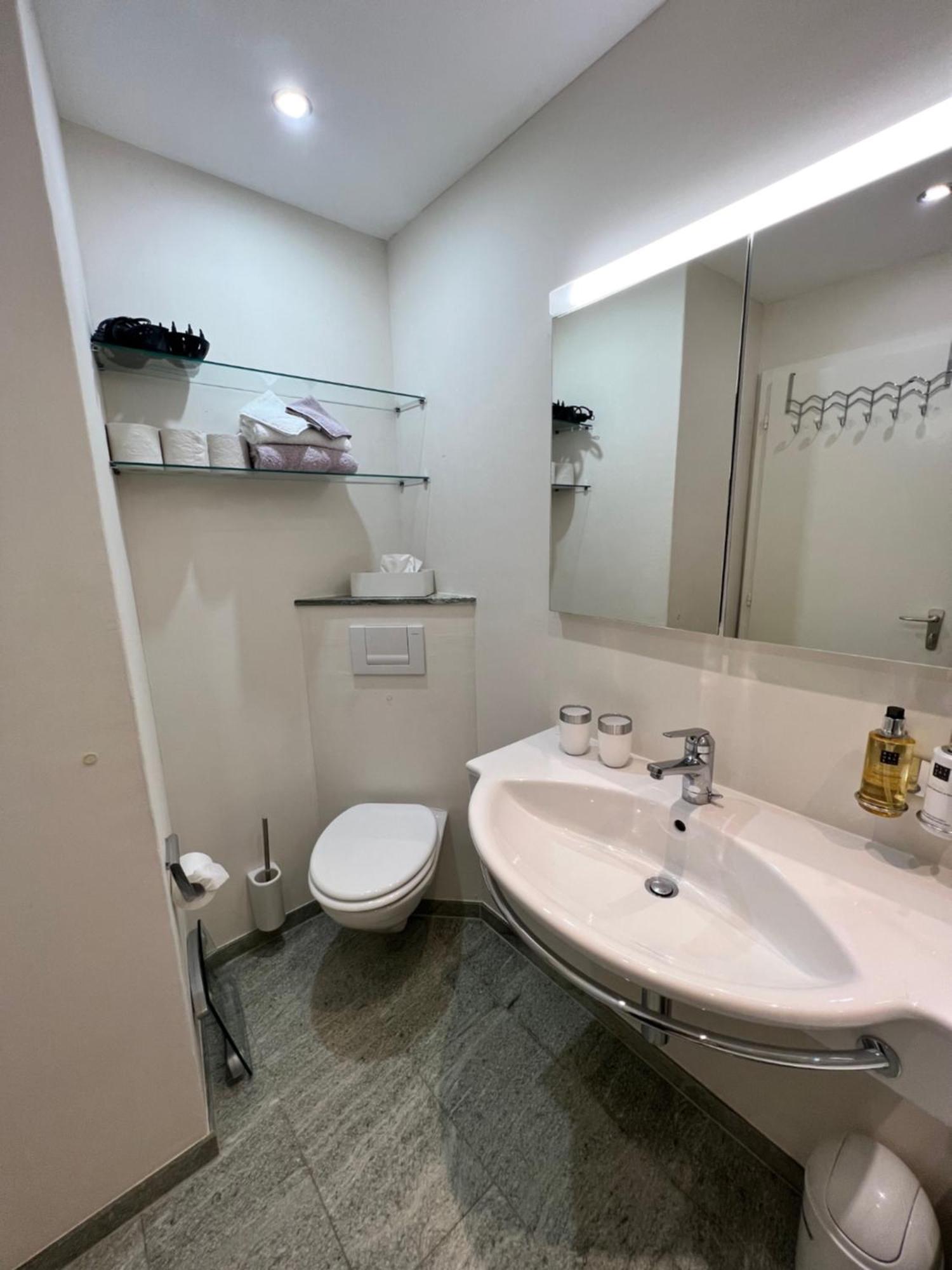 Chesa Suot Ovas Apartman Sils Maria Szoba fotó